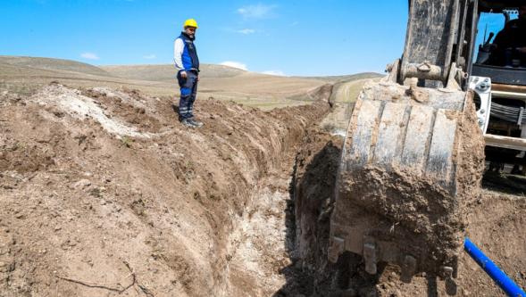 “Gümüşlü Mahallesi'nde 1.500 Metrelik İçme Suyu Hattı Yenilendi”