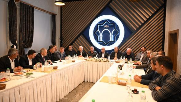 Başkan Er, "Şebekenin tamamı değişiyor."