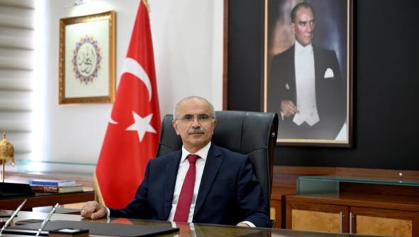 " Biz Tasada ve Kıvançta Ortağız. Birlikte Üzülür, Birlikte Seviniriz. Dünya'da Birlik Olmayı En İyi Bilen Milletiz"
