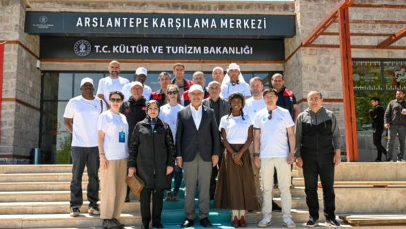 "Doğal Olayları Engellemek Mümkün Değil Ama Sonrasında Çöl Güzel İşler Çıkarmışsınız."