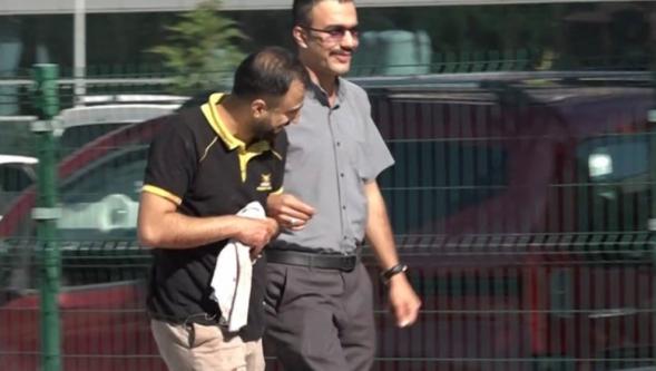 Hastanenin Acil'i  Acemi Kasaplarla Doldu..