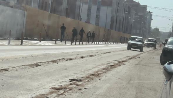 İnönü Caddesi'nde Çamur Tepkisi