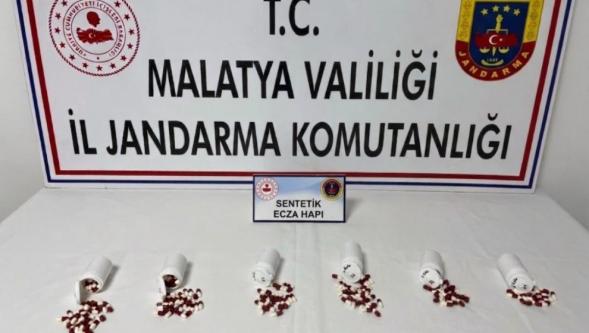 Uyuşturucu Haplarla Yakalandı, Tutuklandı..