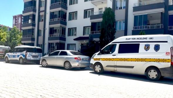 44 Yaşındaki Kişi Evinde Ölü Bulundu