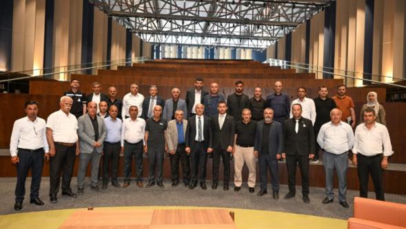 Başkan Er Muhtarların Taleplerini Dinledi