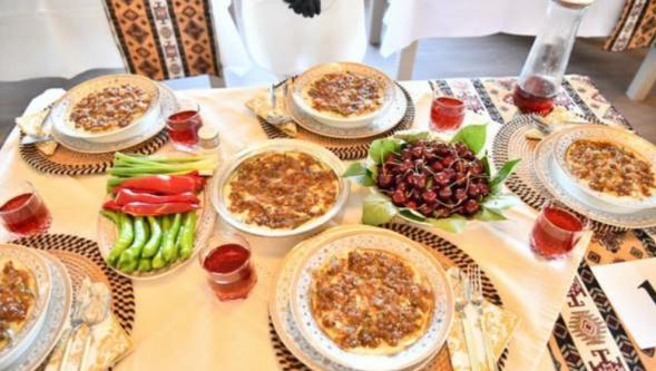 Coğrafi İşaretli,Kiraz Yaprağı Sarması Yarışması Yapıldı