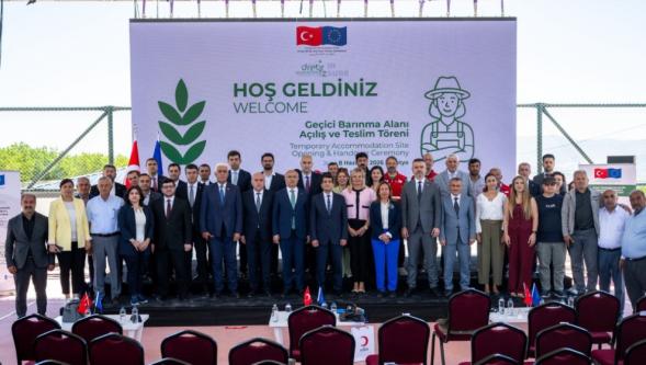 Tarım İşçileri İçin Modern Barınma Tesisi Açıldı