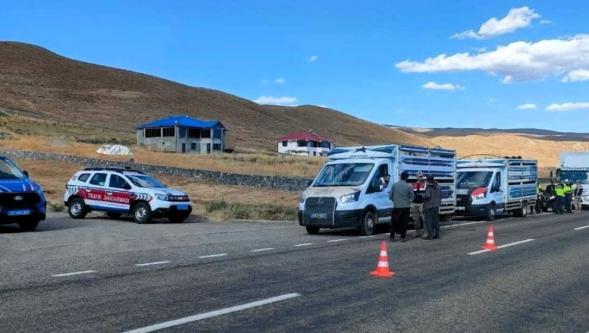 355 Düzensiz Göçmen Yakalandı