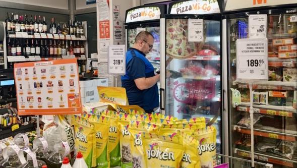 Battalgazi Zabıtasından Marketlerde Son Tüketim Tarihi Denetimi