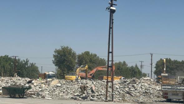 Malatya Küçük Sanayi Sitesi'nde Yıkım Sürüyor