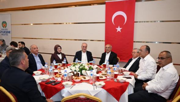 “Malatya'da Çok Olumlu Gelişmelere Tanıklık Ettik”