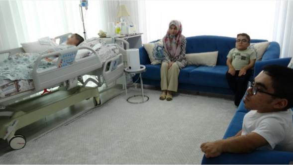 "Anneyim Görevim Ama Ben de İnsanım Yoruluyorum"