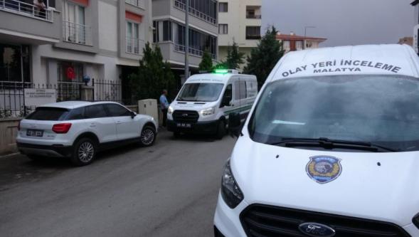 İş İnsanı Evinde Ölü Bulundu