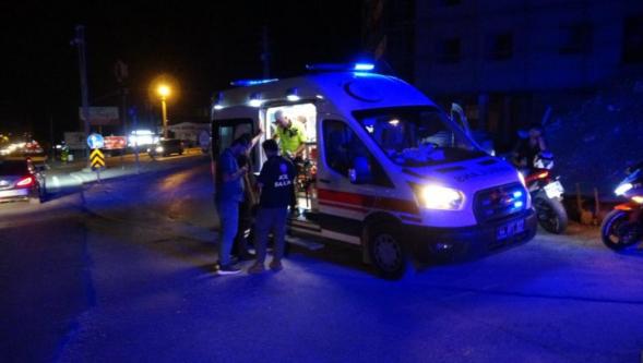 Otomobil Motosiklete Çarptı: 2 Kardeş Yaralandı