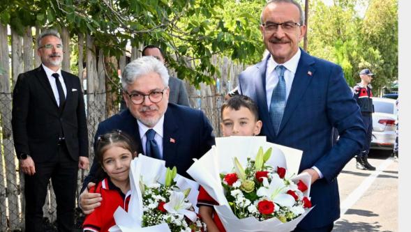 Vali  Yavuz ; Eğitimin Niteliğini Daha da Artırmak İstiyoruz..
