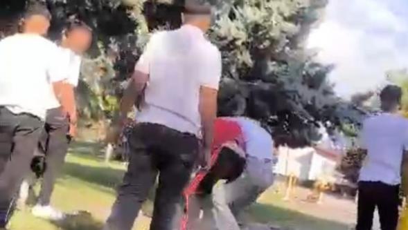 17 Yaşındaki Çocuk 4-5 Kişilik Grubun Saldırısına Uğradı