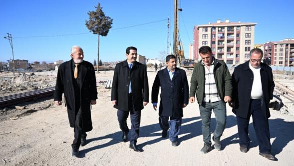 Battalgazi Belediye Başkanı Bayram Taşkın, 2024 yılında Taştepe Mahallesi'ni Ziyaret  Etti.