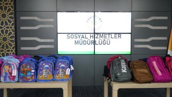 Yeşilyurt'ta Öğrencilerin Okul İhtiyaçlarına Destek