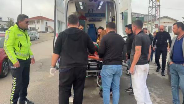 Minibüsten İnen Yayaya Otomobil Çarptı