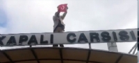 Dayanamadı,Eylem  yaptı.