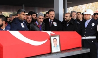 Malatyalı şehit polisler son yolculuklarına uğurlandı
