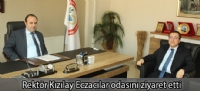 Rektör Kızılay Eczacılar odasını ziyaret etti
