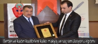 Berber ve kadın kuaförlere kalıcı makyaj ve saç simülasyonu eğitimi