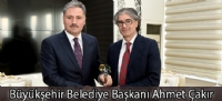 Büyükşehir Belediye Başkanı Ahmet Çakır