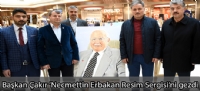Başkan Çakır 'Necmettin Erbakan Resim Sergisi'ni gezdi