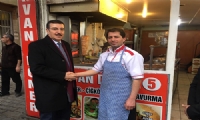 Bakan Bülent Tüfenkci, Malatya'da esnaf ziyaretinde bulundu.
