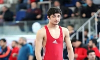 Furkan Oğur güreşte Türkiye 3'üncüsü oldu