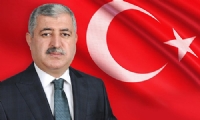 Polat:Sağlık çalışanları her türlü takdiri hak ediyor