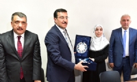 Bakan Tüfenkci yetim aileleriyle bir araya geldi