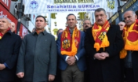 Başkan gürkan yaptı,taraftar alkışladı.