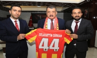 Soysal, Gürkan'ı birlik gecesine davet etti
