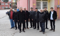 Elektrik kesintileri mahalleliyi bezdirdi