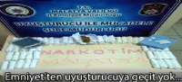 Malatya'da 182 adet uyuşturucu hap, 1 kilo 595 gram esrar ele geçirildi.