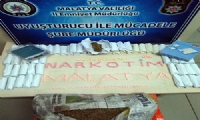 Malatya'da 182 adet uyuşturucu hap, 1 kilo 595 gram esrar ele geçirildi.