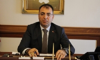 Vali Toprak'tan Çalışan Gazeteciler Gününe kutlama