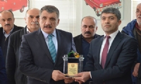 Başkan Gürkan'dan minibüsçü ve servisçilere teşekkür ziyareti