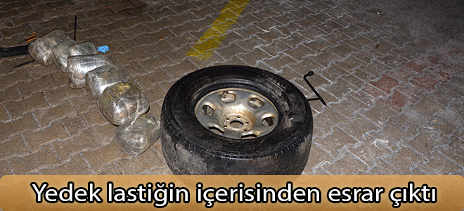Yedek lastiğin içerisinden esrar çıktı