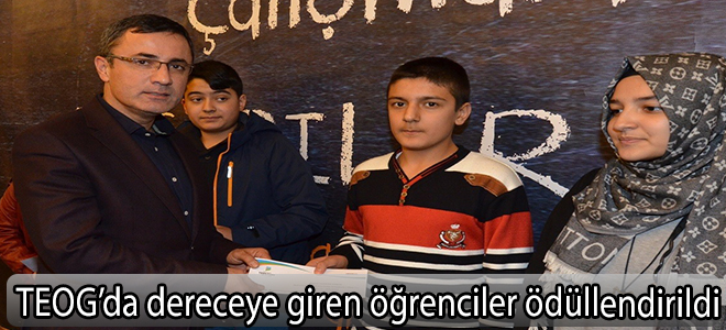 TEOG’da dereceye giren öğrenciler ödüllendirildi