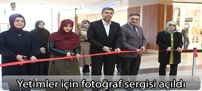 Yetimler için fotoğraf sergisi açıldı