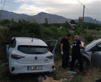 Kontrolden Çıkan Otomobil Karşı Şeride Geçti: 1 Ölü, 4 Yaralı