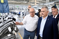 Vali Ersin Yazıcı, Çevre Haftası Etkinlikleri Kapsamında Tekstil Firmalarını Ziyaret Etti