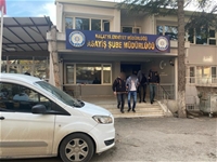 Oto Fareleri Polisten Kaçamadı