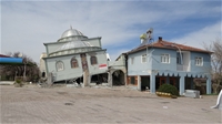 İlk Depremde Minaresi, İkincisinde Kendisi Yıkılan Cami Yan Yattı