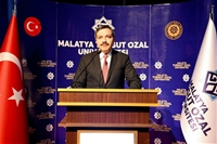Malatya Turgut Özal Üniversitesinde “18 Mart Çanakkale Zaferi” Konulu Panel Düzenlendi