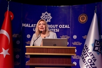 Malatya Turgut Özal Üniversitesinde Ebeler Haftası Kapsamında Etkinlik Düzenlendi