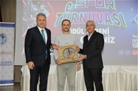 BATTALGAZİ'DEKİ ŞAMPİYONLAR ÖDÜLLERİNE KAVUŞTU